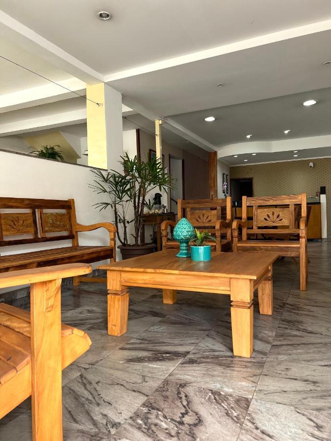 Hotel Thermas Da Mantiqueira - Pocos De Caldas - De Frente Para A Praca Central E Relogio Floral Ngoại thất bức ảnh